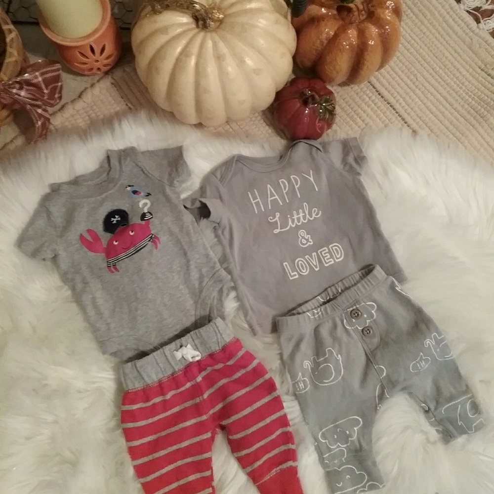 Carter's  Boys NEWBORN 2 peice sets....